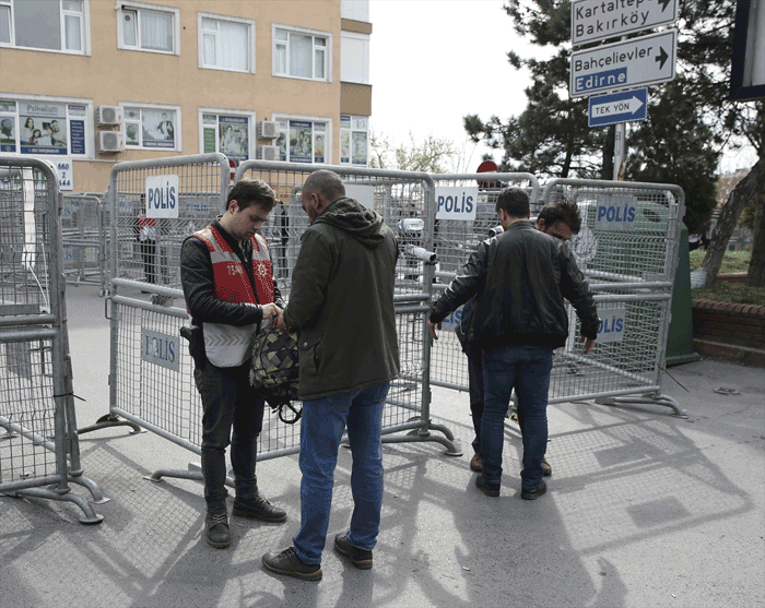 Türkiye'de binlerce kişi Nevruz'u kutladı - Resim: 0
